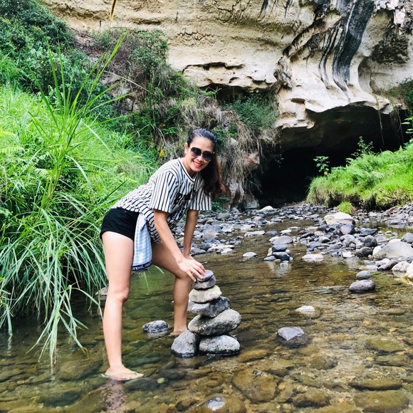 Meet your Posher, Jessica - Picture 3 of 4